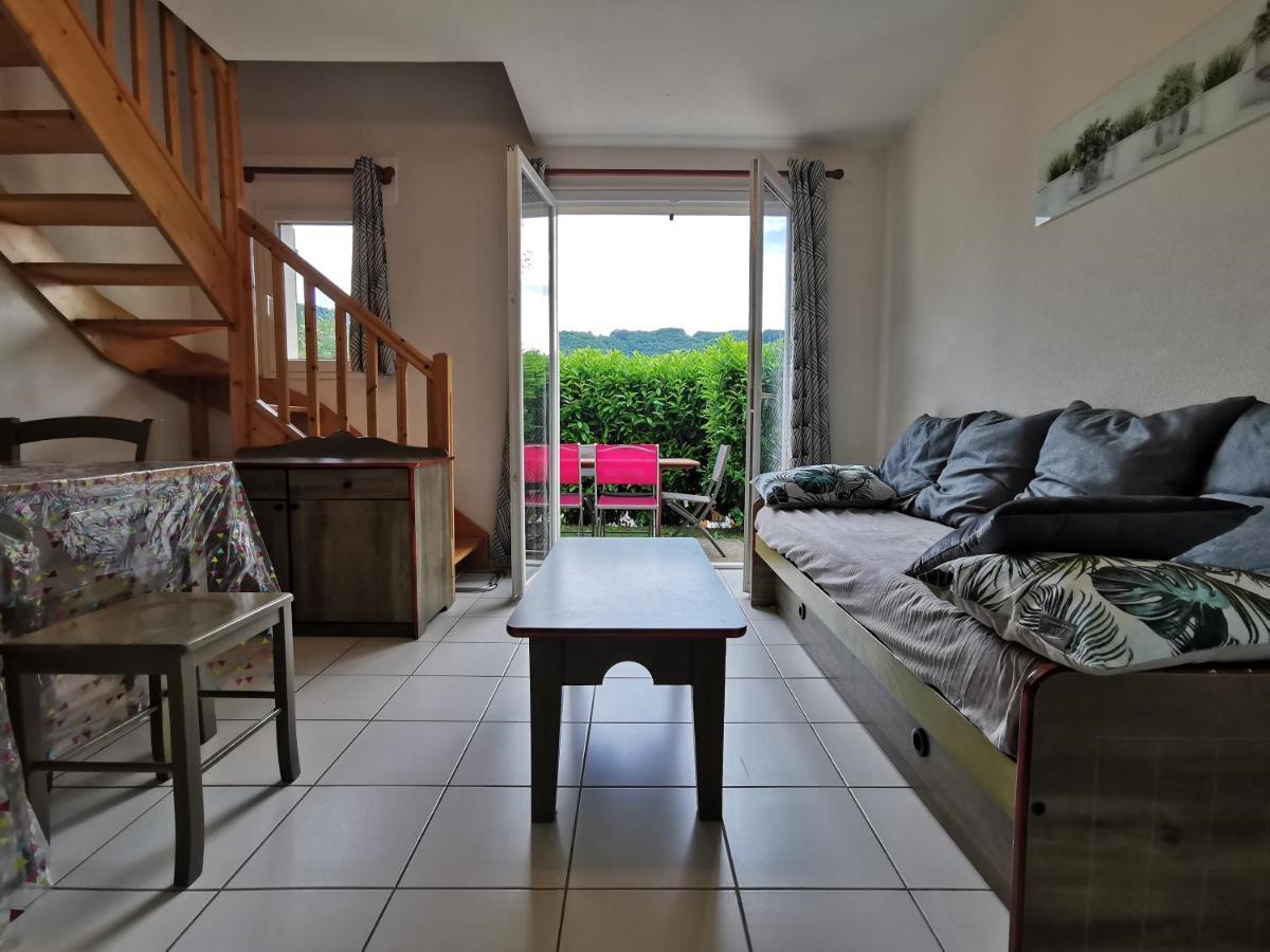 Au 11 T3 Duplex, Village Vacances, Piscines, Parking Saint-Geniez-dʼOlt Eksteriør bilde
