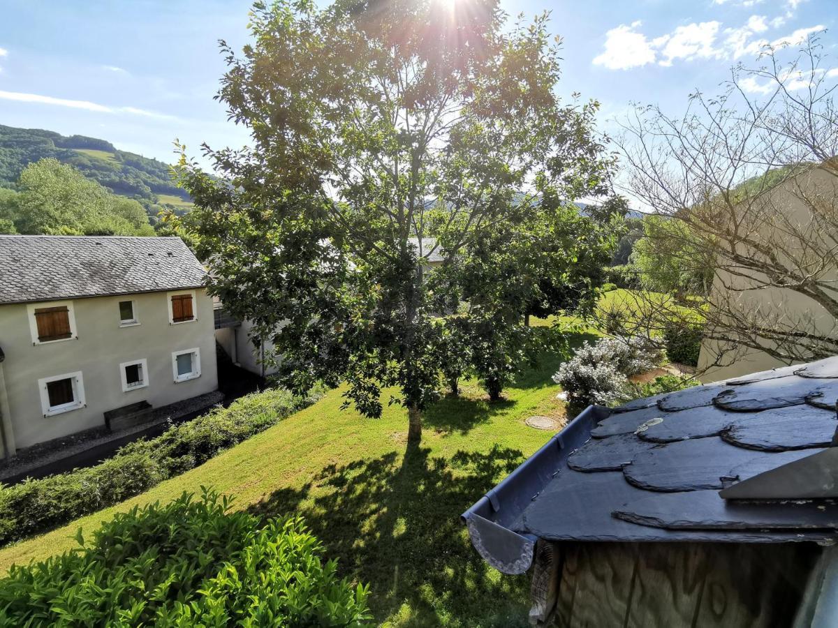 Au 11 T3 Duplex, Village Vacances, Piscines, Parking Saint-Geniez-dʼOlt Eksteriør bilde